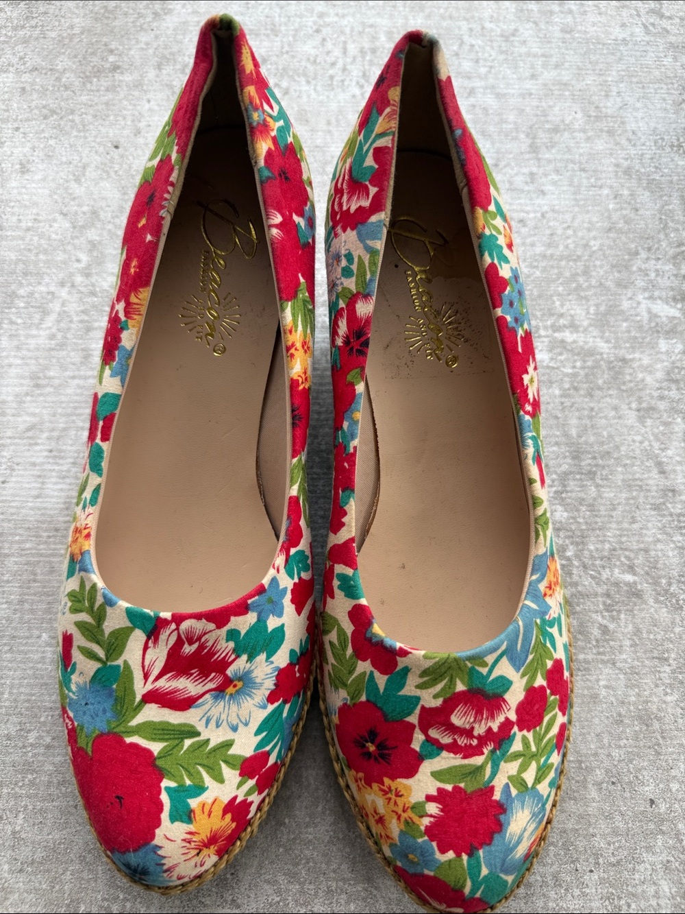 Women’s Vintage Floral Espadrilles Wedge Heels. Beacon Fashion & Fit. Size 7. - Picture 2 of 4